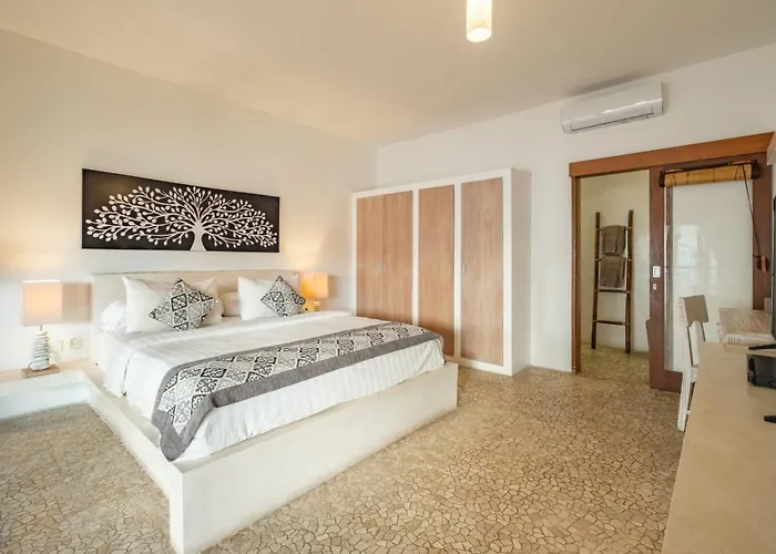 Family And Friends Private Pool Villa In Seminyak *