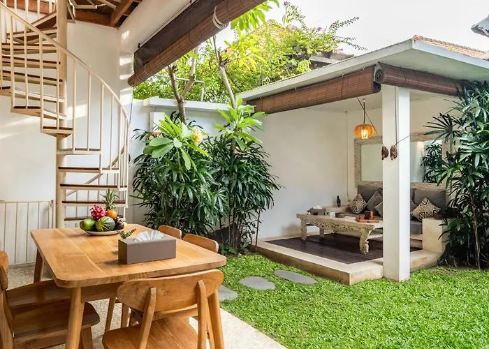 Family And Friends Private Pool Villa In Seminyak *
